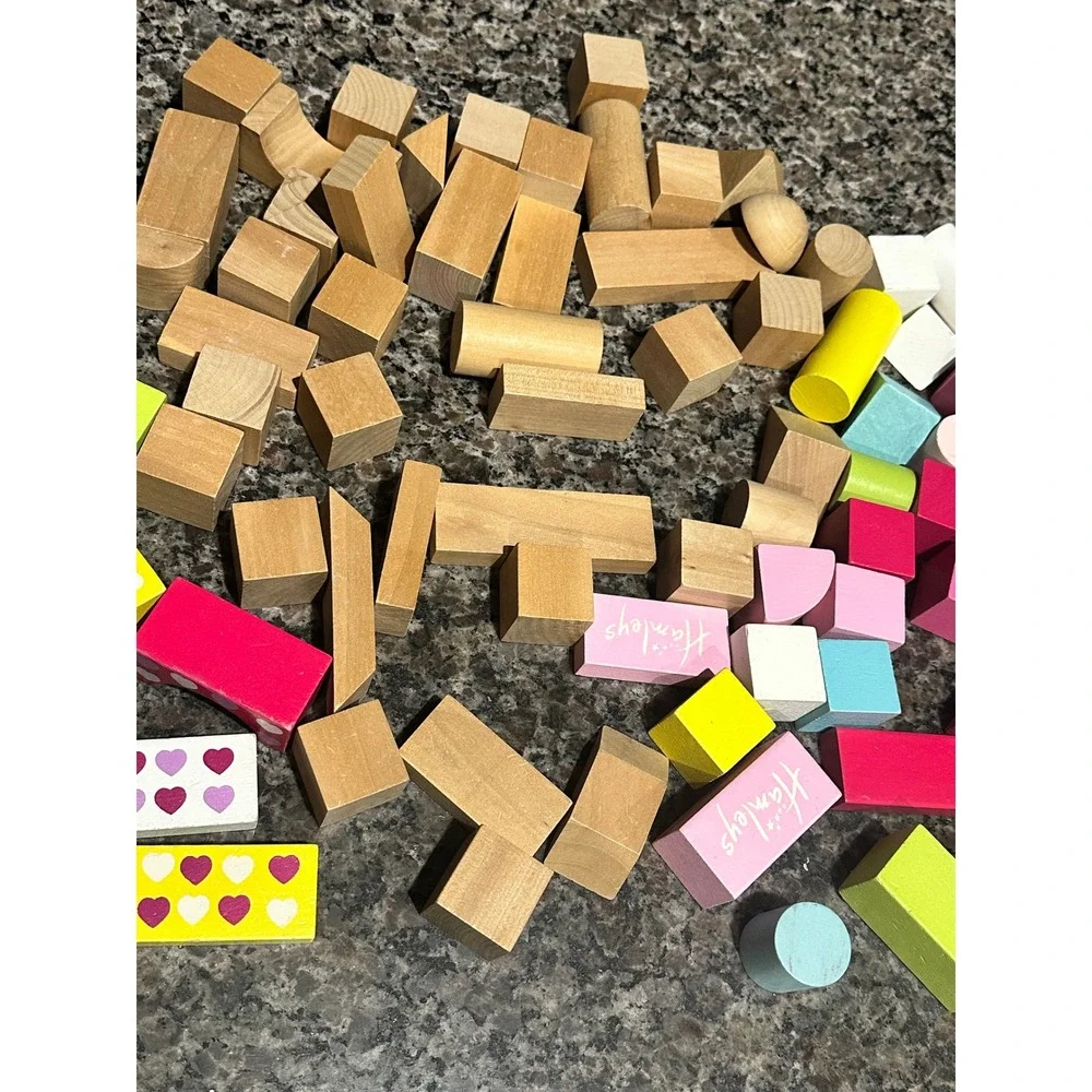 Hamleys Wooden Building Blocks Mixed Set Hearts Natural Pink‎ Yellow Blue Toys